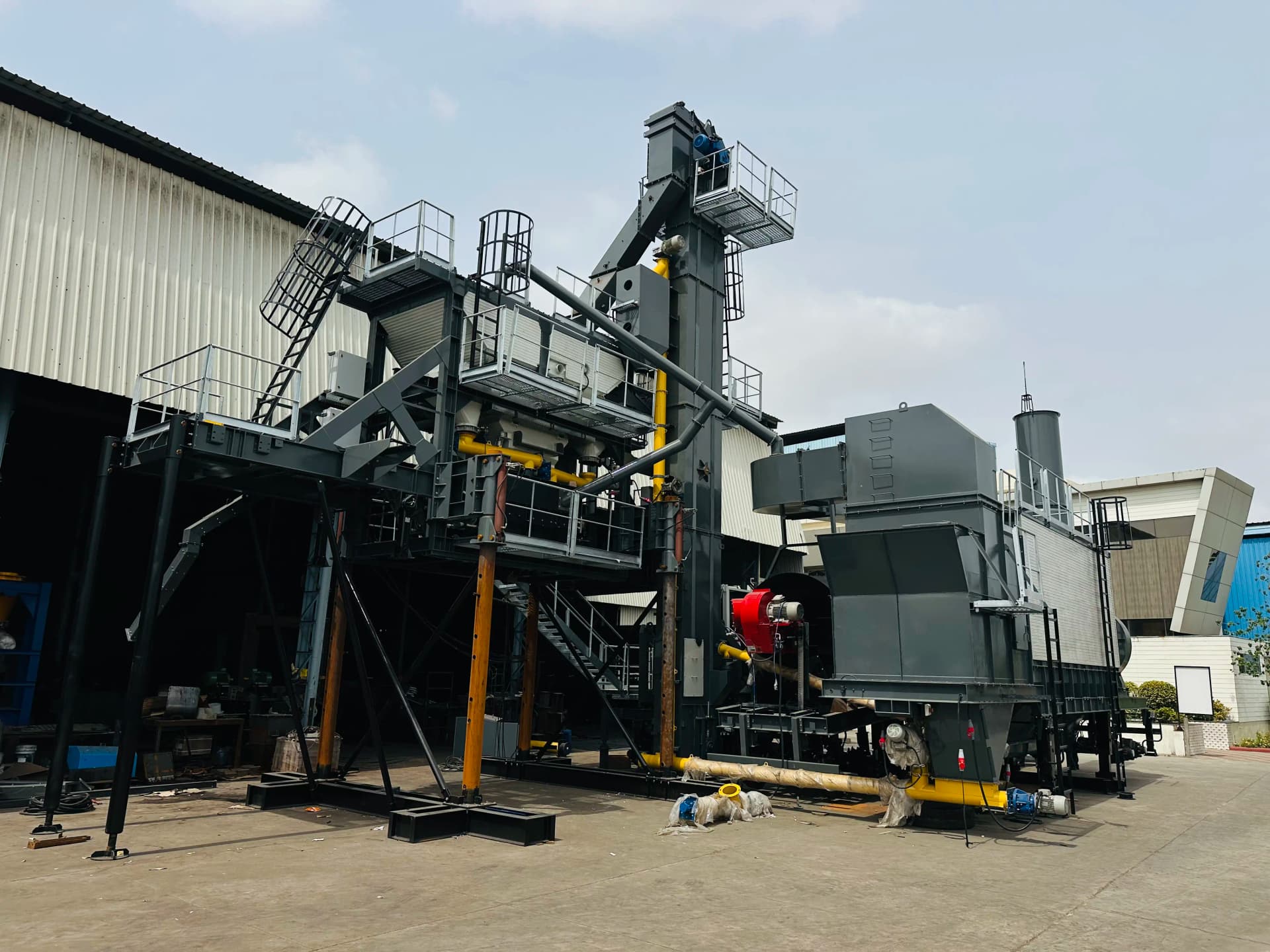 MABP-120 Mobile Asphalt Batching Plant exported to Australia