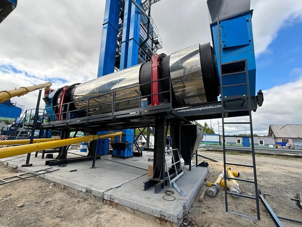 Retrofit vs new asphalt plant comparison